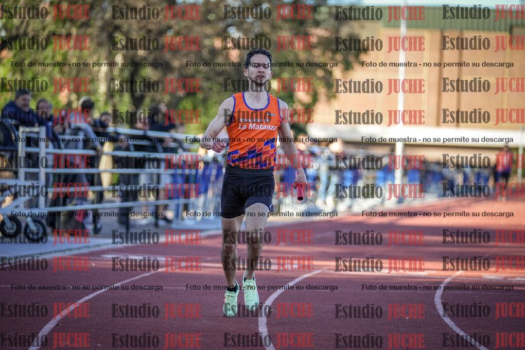 Fotos de las Postas 4x100 m de varones