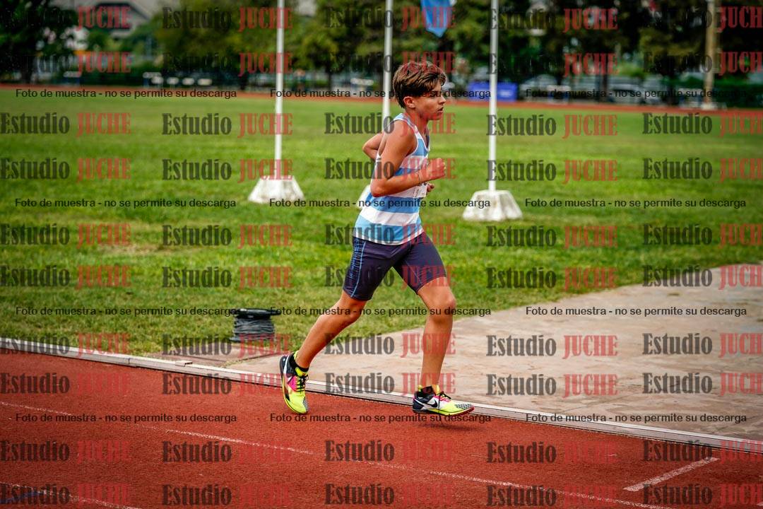 Fotos de los 2400 m de varones