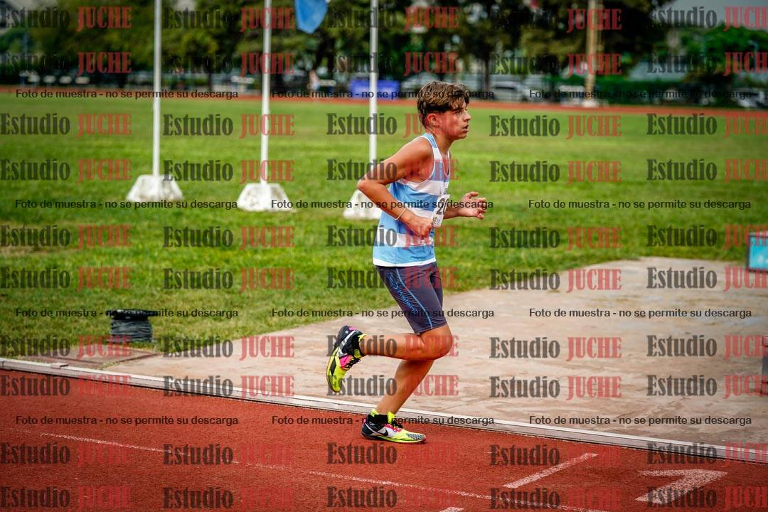Fotos de los 2400 m de varones
