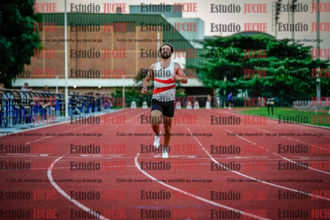 Fotos de los 400 m llanos de varones - decatlón 5
