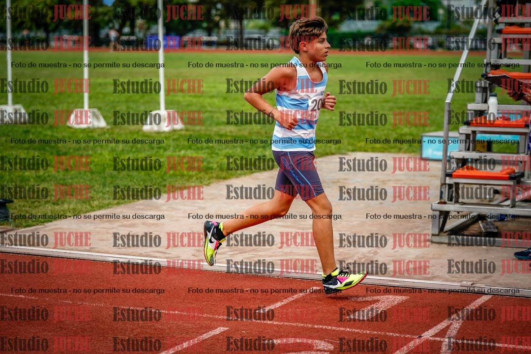 Fotos de los 2400 m de varones