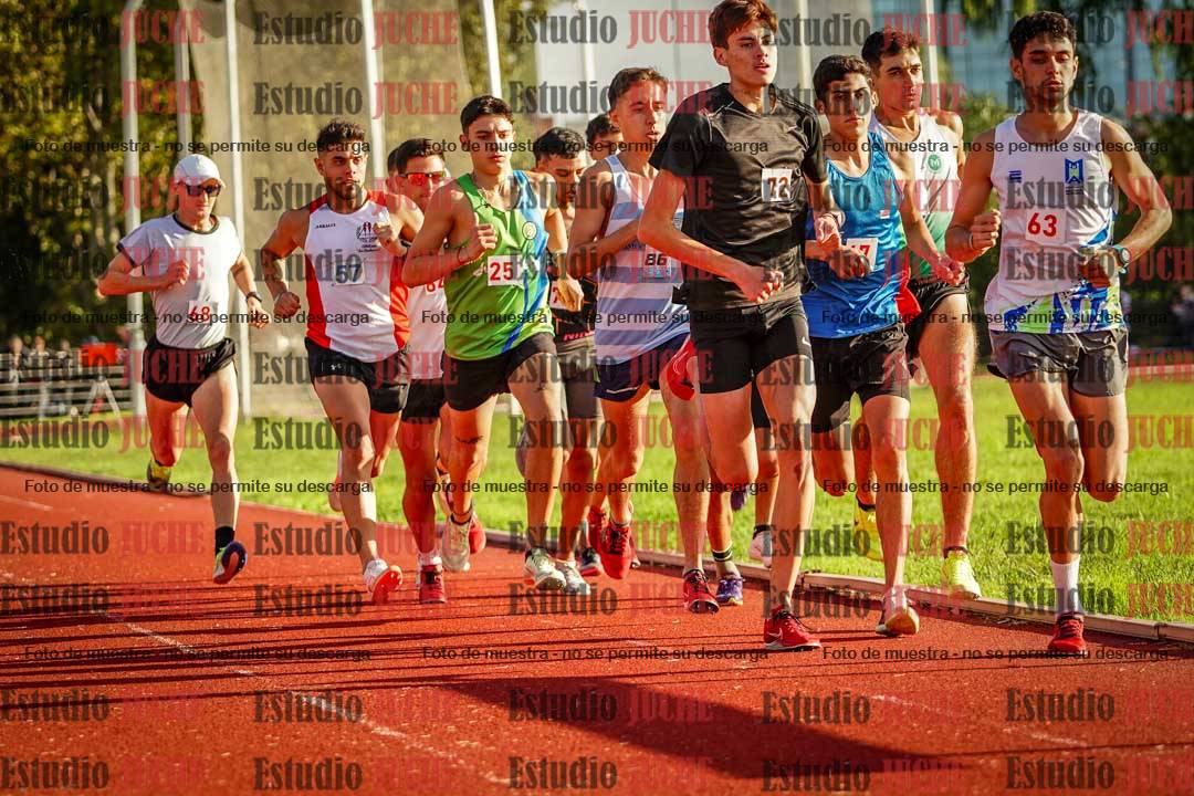 Fotos de los 1500 m llanos de varones