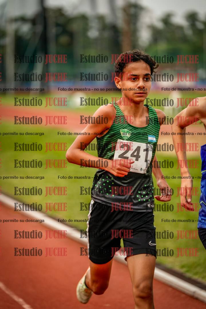 Fotos de los 2400 m de varones