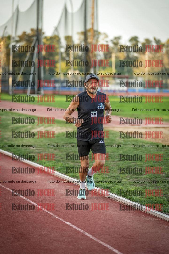 Fotos de los 3000 m llanos de varones