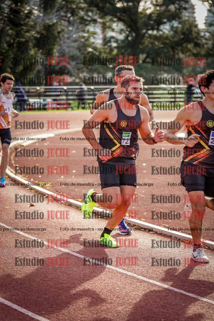 Fotos de los 3000 m llanos de varones