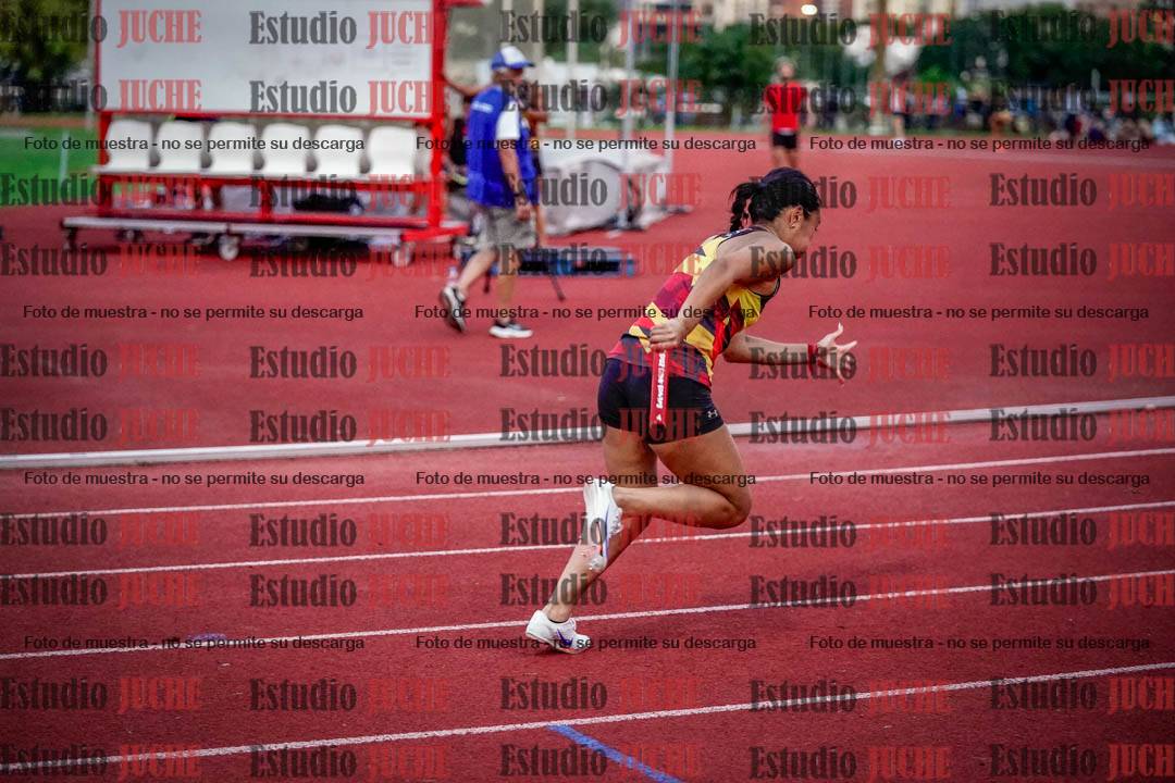 Fotos de las postas 4x100 m de mujeres