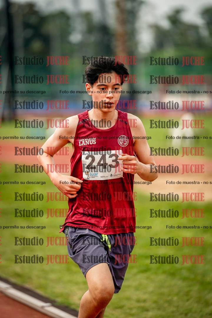Fotos de los 2400 m de varones