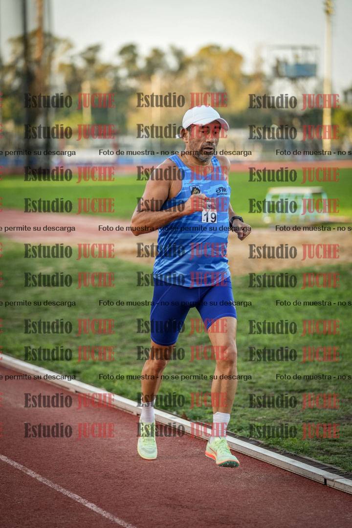 Fotos de los 3000 m llanos de varones