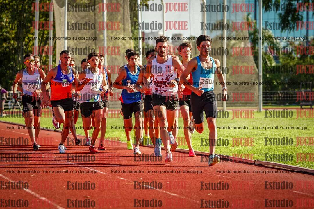 Fotos de los 1500 m llanos de varones