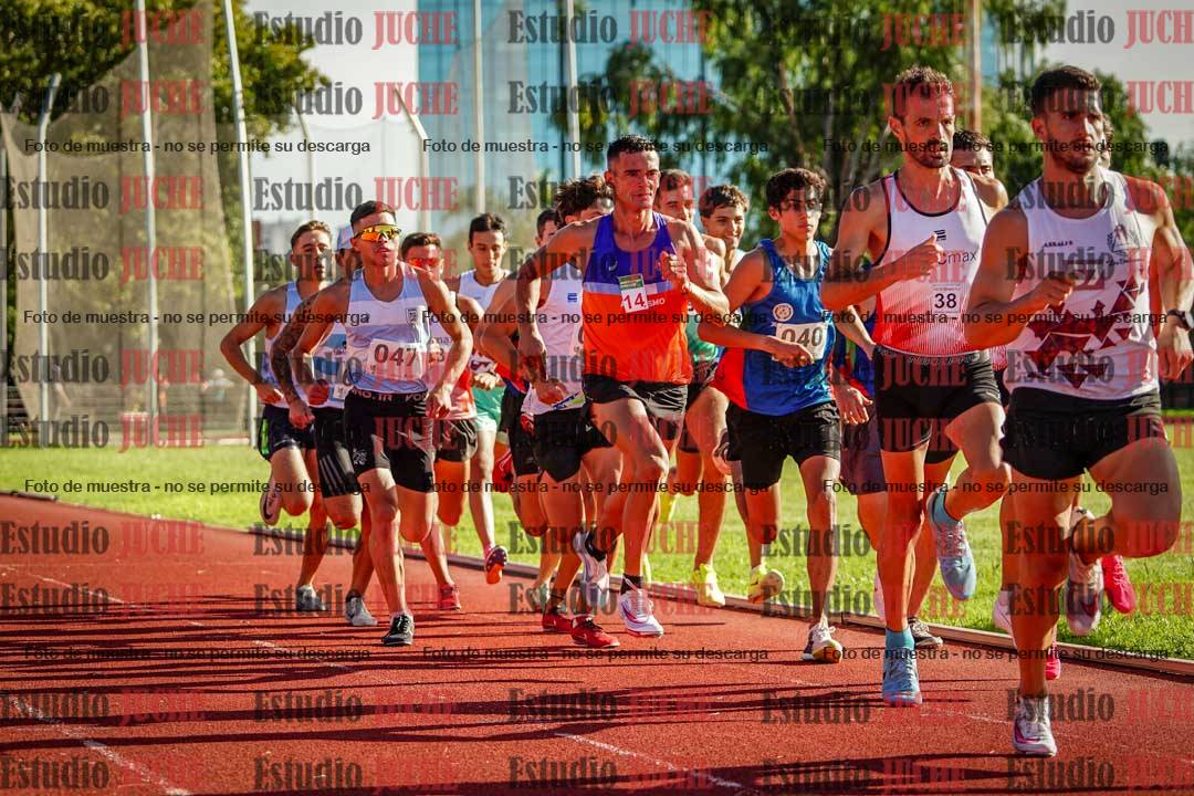 Fotos de los 1500 m llanos de varones