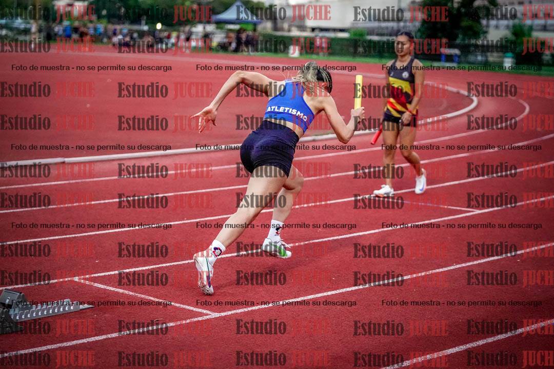 Fotos de las postas 4x100 m de mujeres