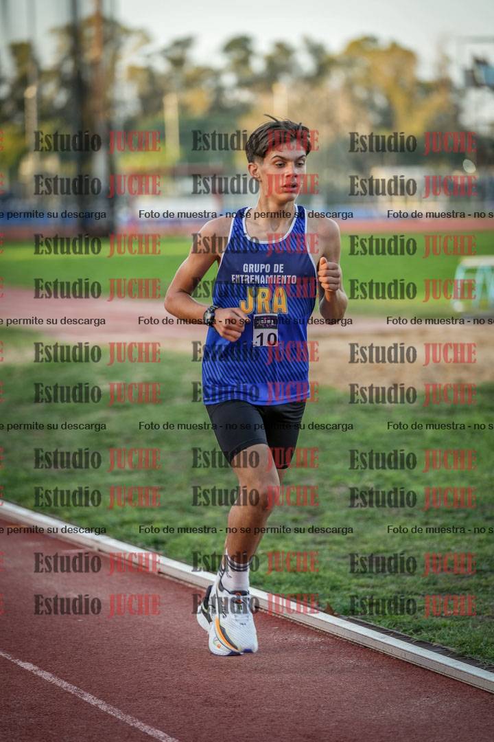 Fotos de los 3000 m llanos de varones