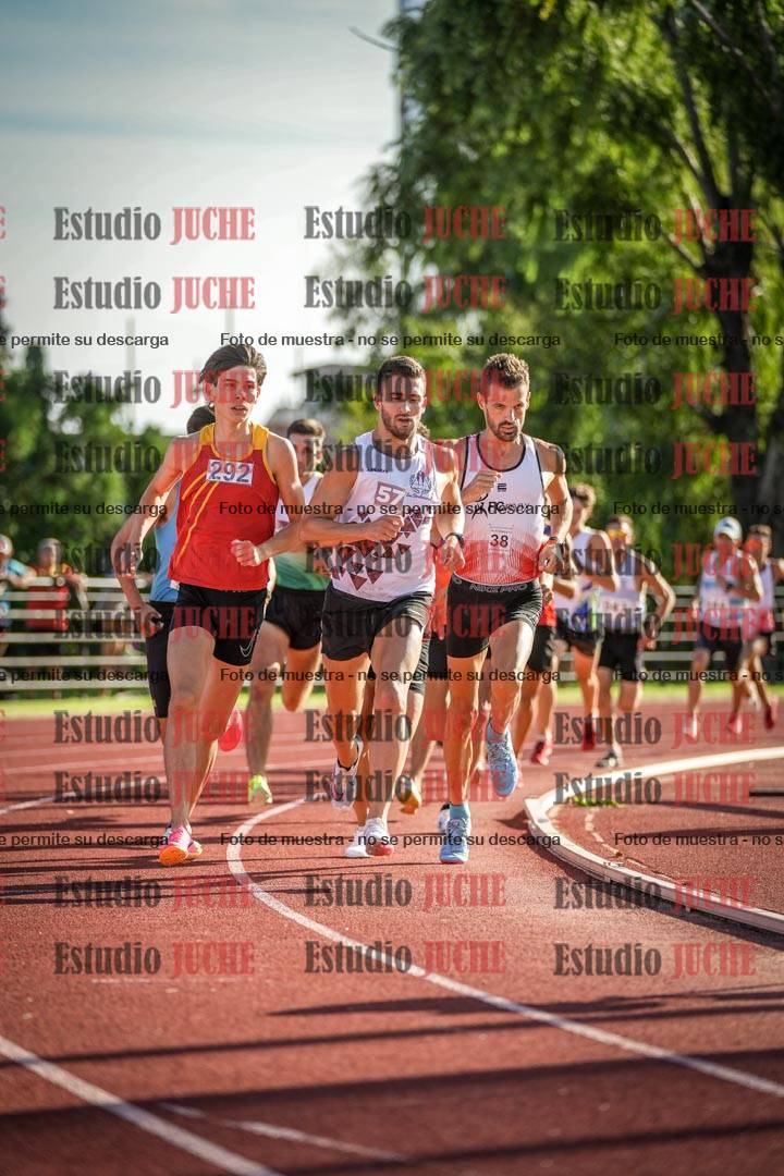 Fotos de los 1500 m llanos de varones