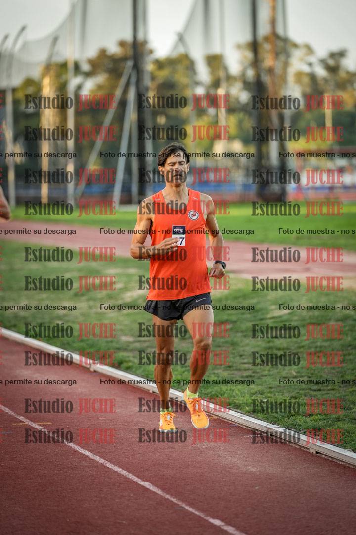 Fotos de los 3000 m llanos de varones
