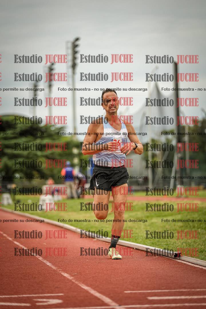 Fotos de los 3000 m llanos de varones