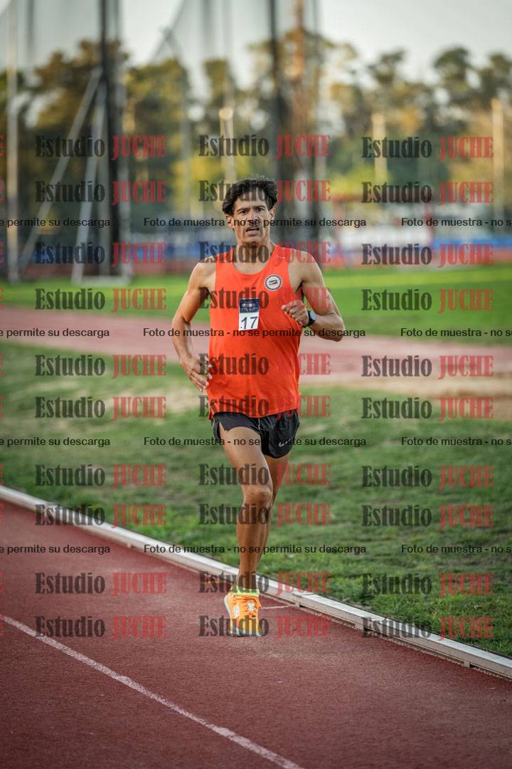 Fotos de los 3000 m llanos de varones
