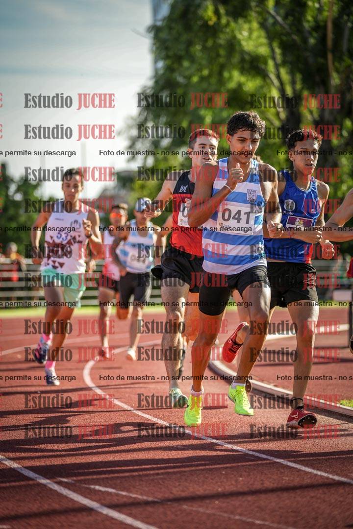 Fotos de los 1500 m llanos de varones