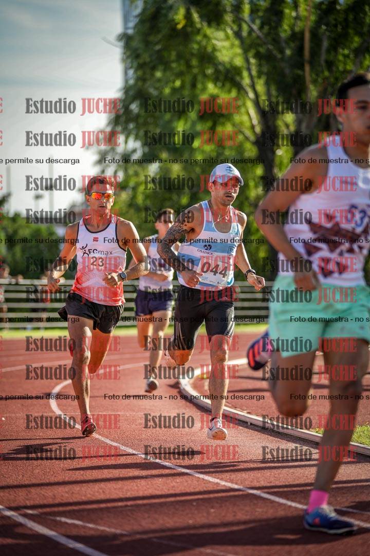 Fotos de los 1500 m llanos de varones