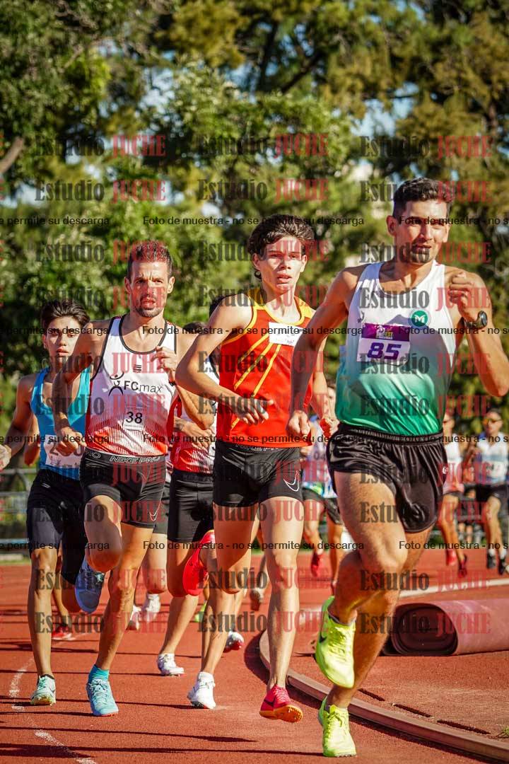 Fotos de los 1500 m llanos de varones