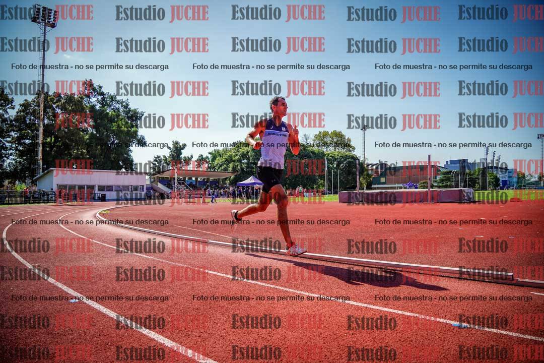 Fotos de los 1500 m llanos de varones - decatlón 10