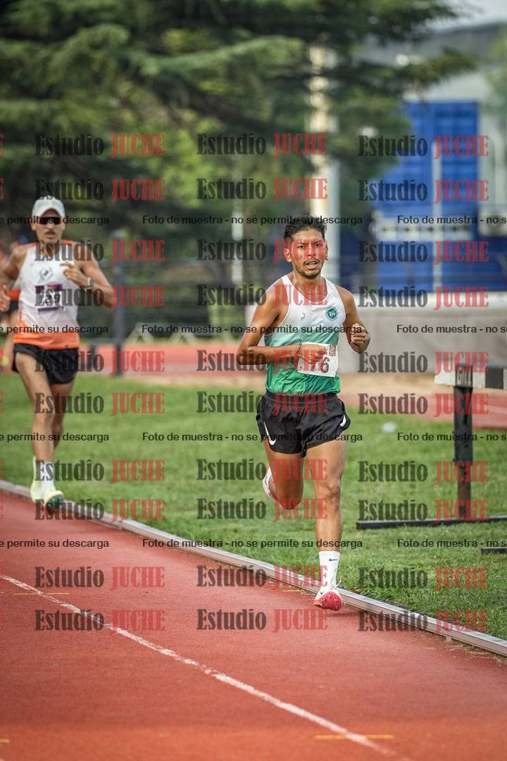 Fotos de los 3000 m llanos de varones