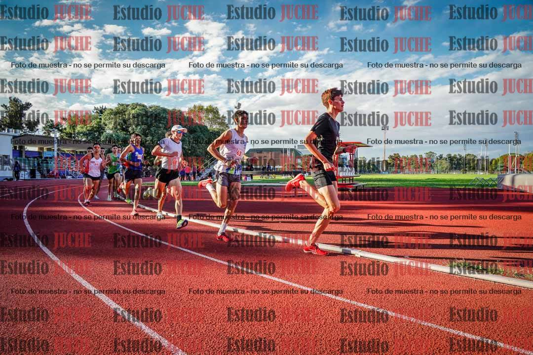 Fotos de los 1500 m llanos de varones