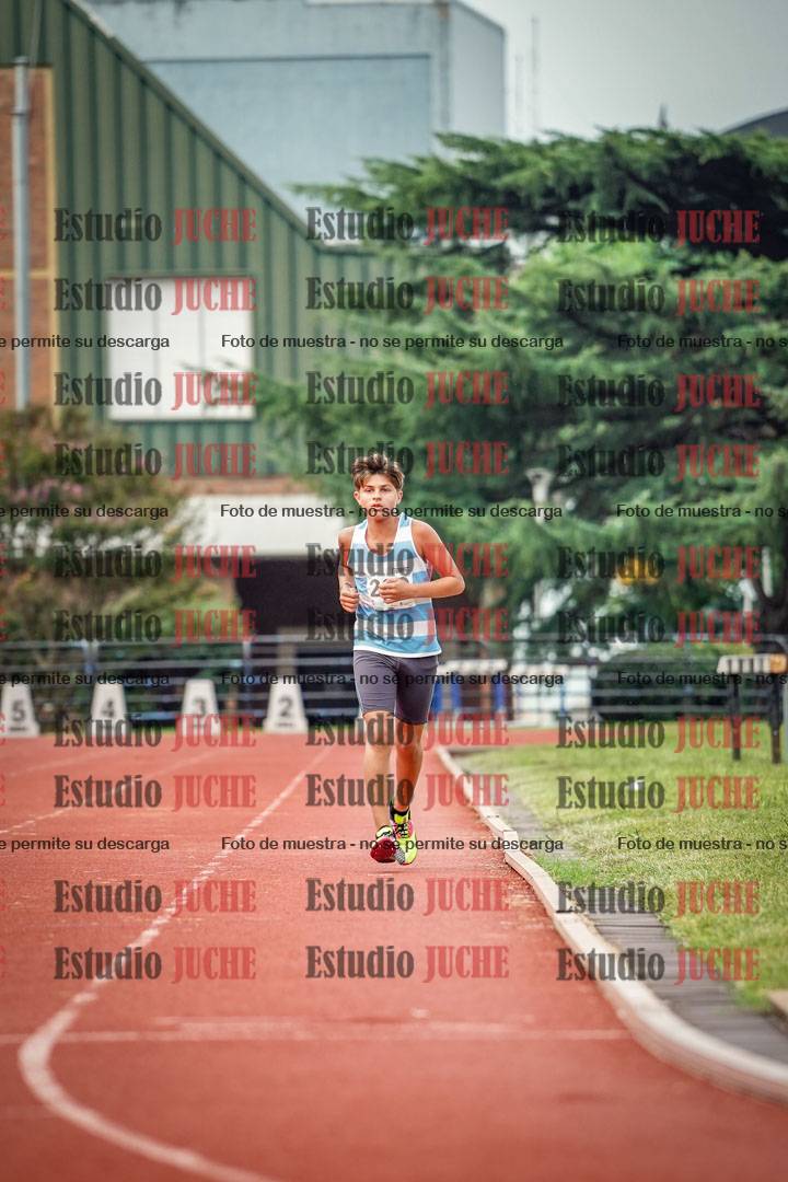 Fotos de los 2400 m de varones