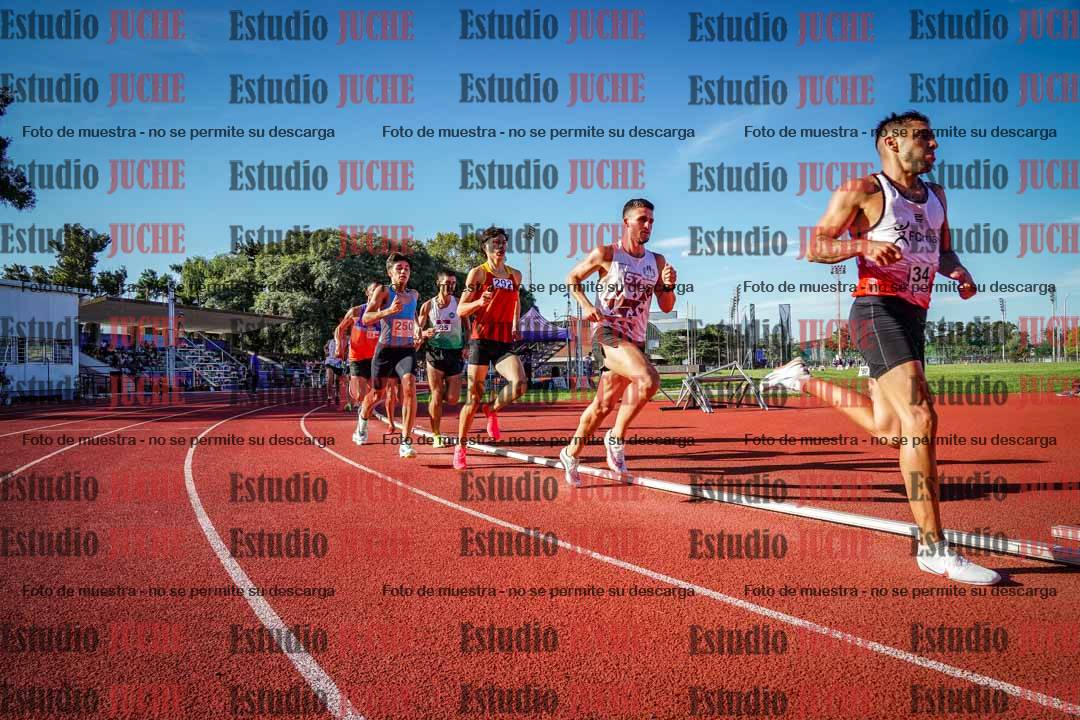 Fotos de los 1500 m llanos de varones