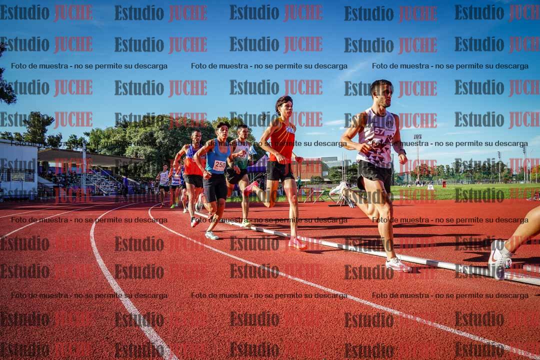 Fotos de los 1500 m llanos de varones