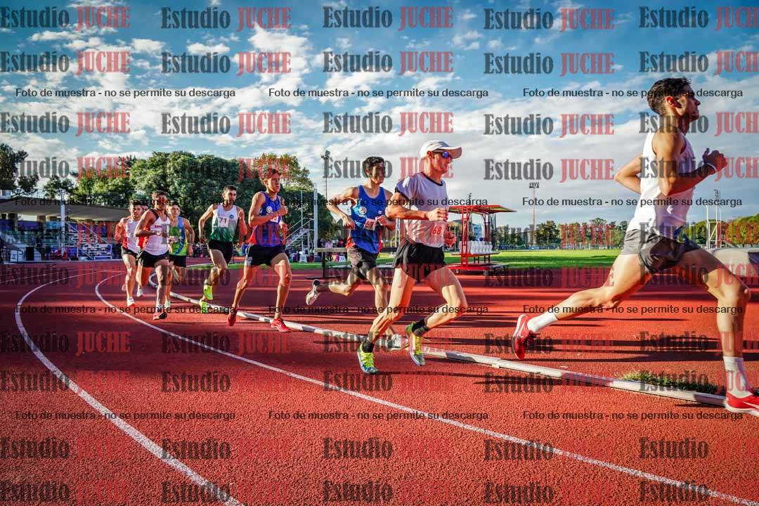 Fotos de los 1500 m llanos de varones