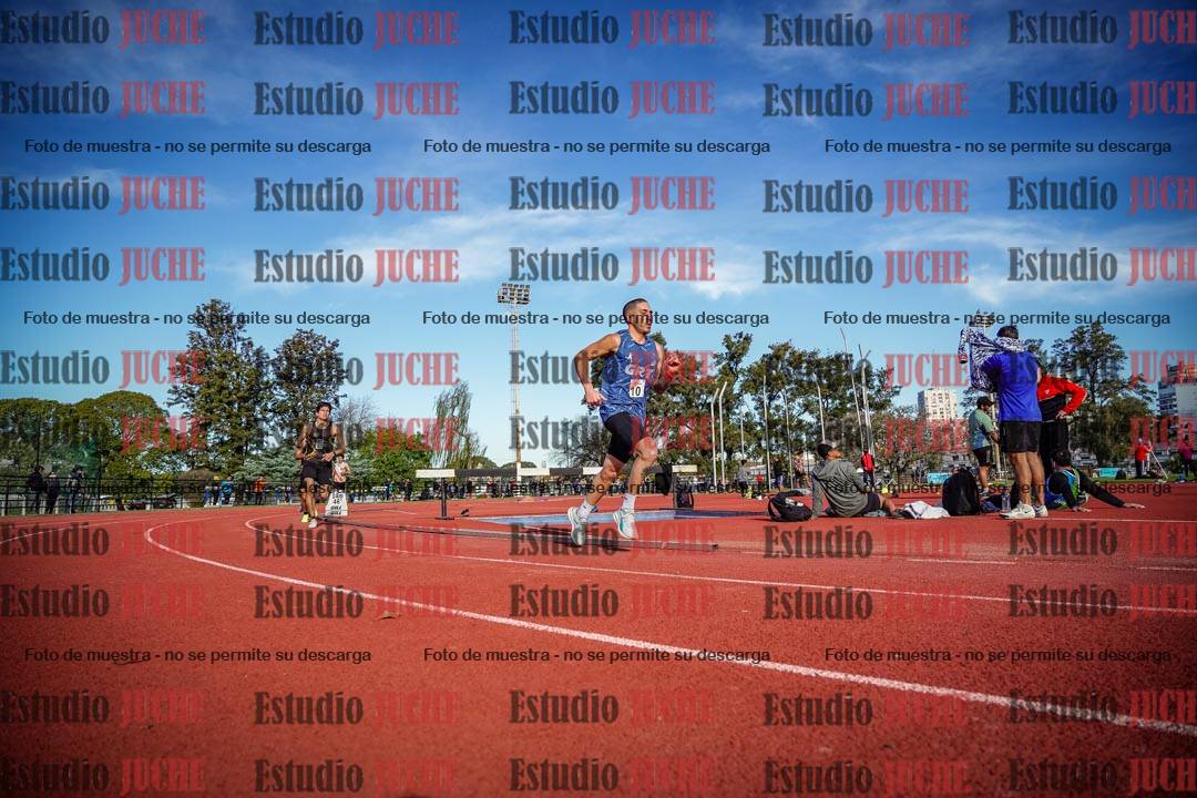 Fotos de los 3000 m llanos de varones