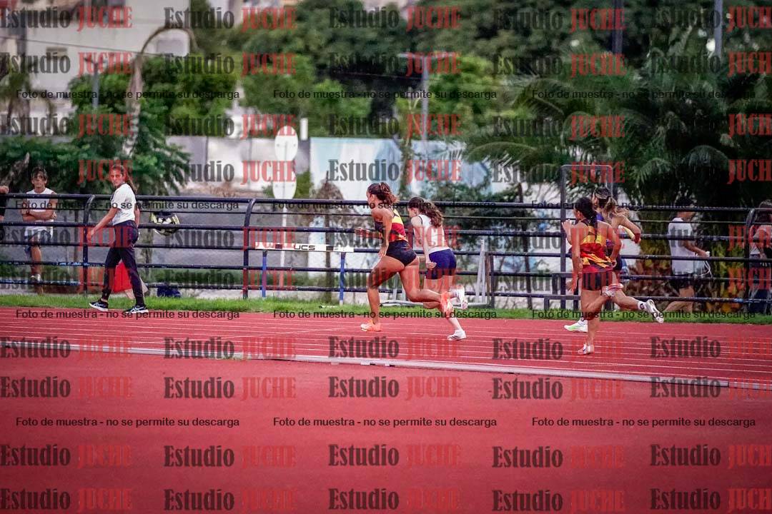 Fotos de las postas 4x100 m de mujeres