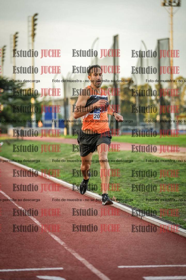 Fotos de los 3000 m llanos de varones
