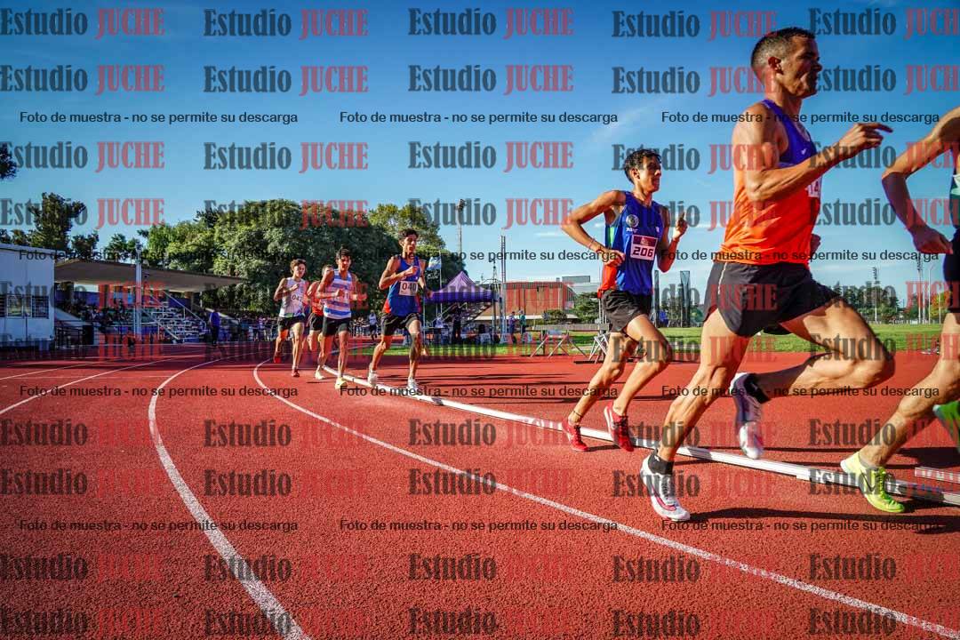 Fotos de los 1500 m llanos de varones