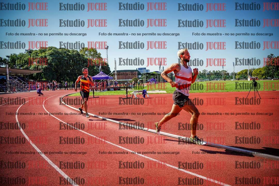 Fotos de los 1500 m llanos de varones - decatlón 10