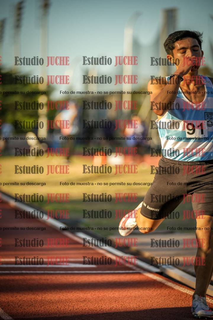 Fotos de los 3000 m llanos de varones