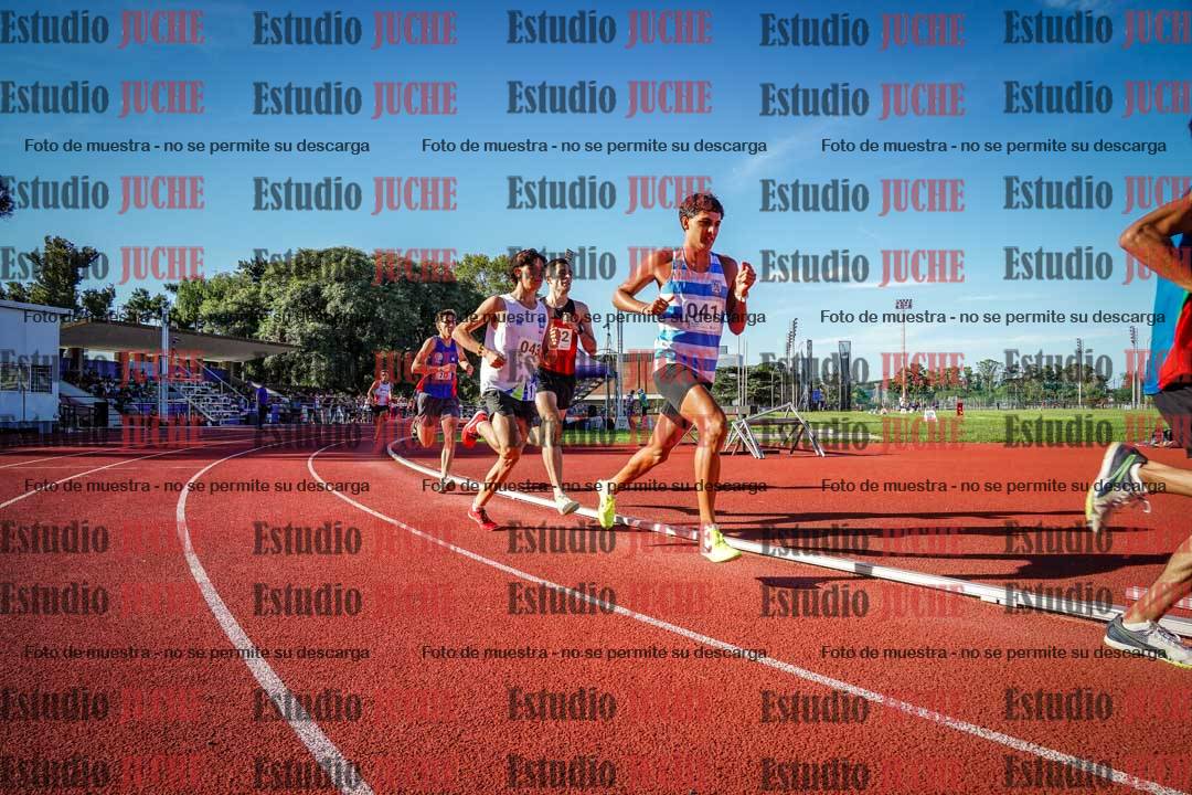 Fotos de los 1500 m llanos de varones