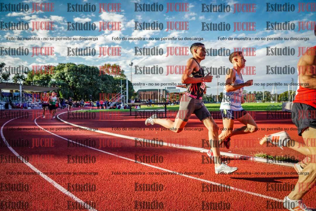 Fotos de los 1500 m llanos de varones
