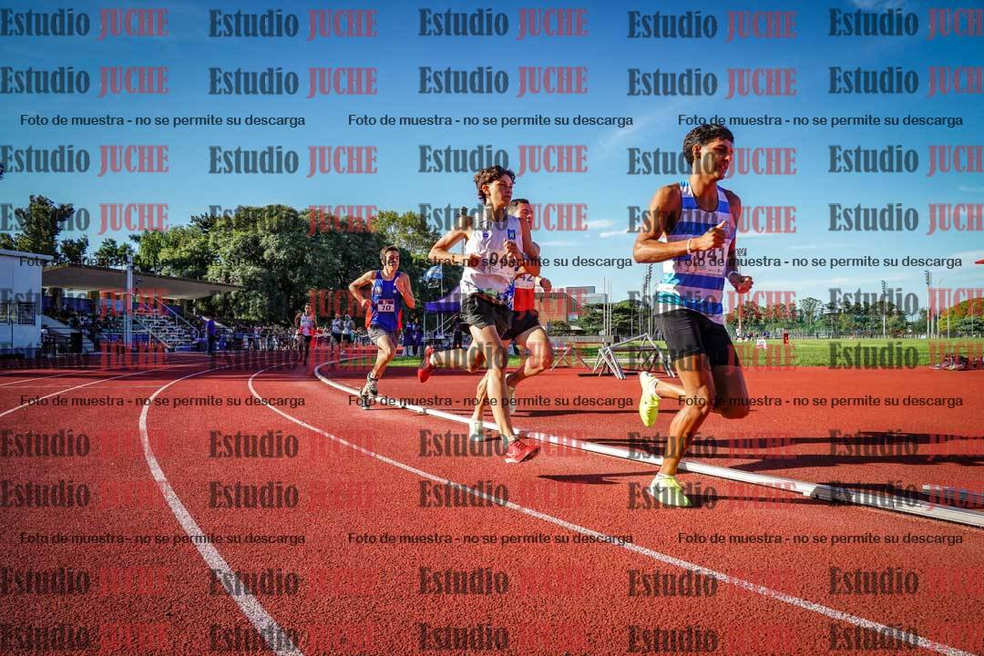 Fotos de los 1500 m llanos de varones