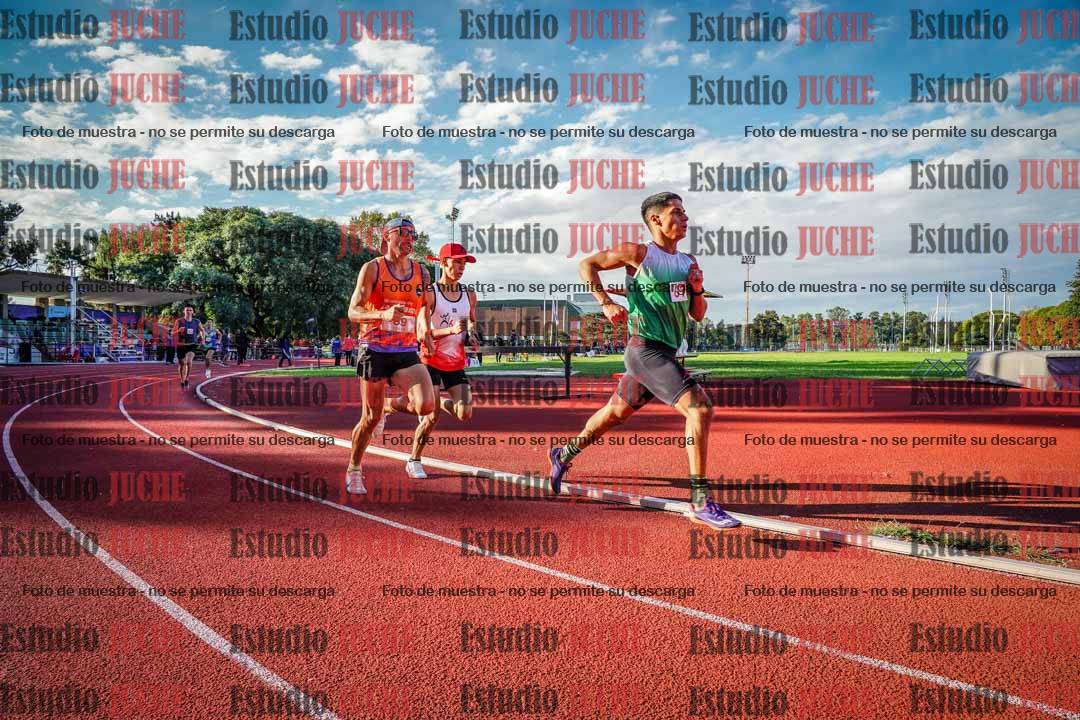 Fotos de los 1500 m llanos de varones
