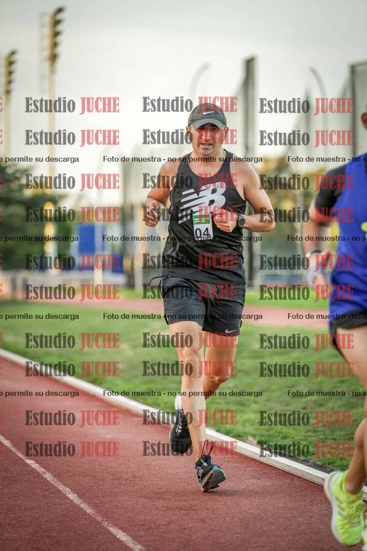 Fotos de los 3000 m llanos de varones