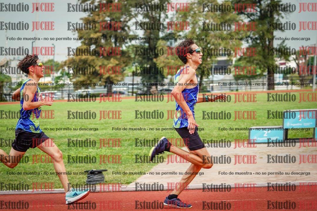 Fotos de los 2400 m de varones