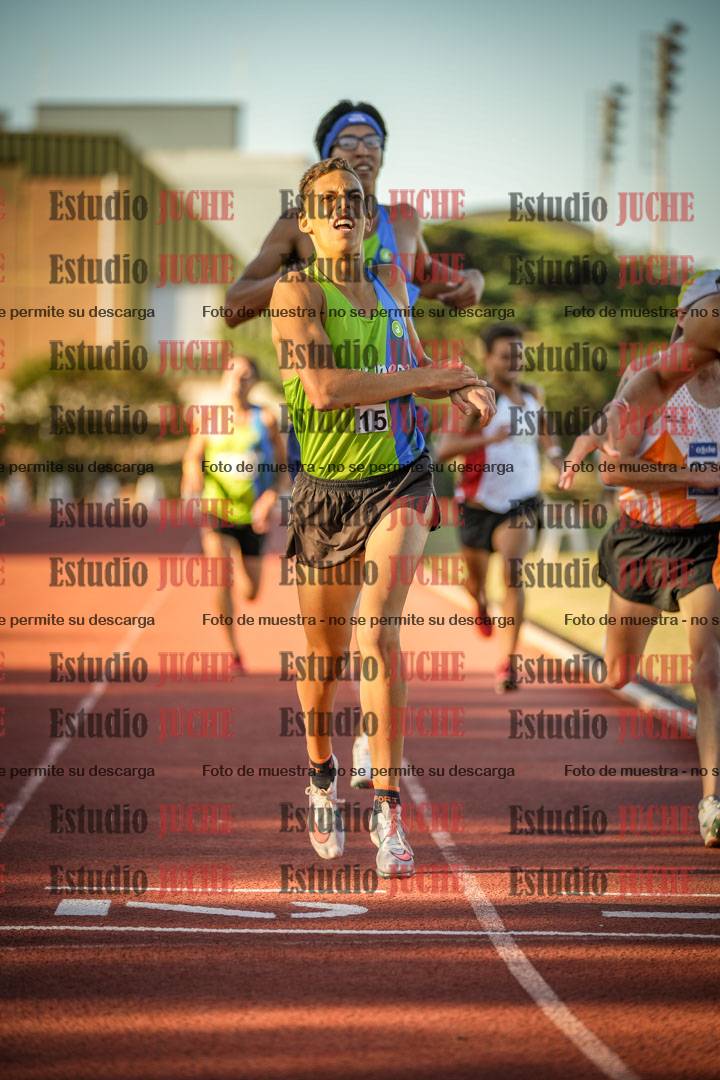 Fotos de los 3000 m llanos de varones