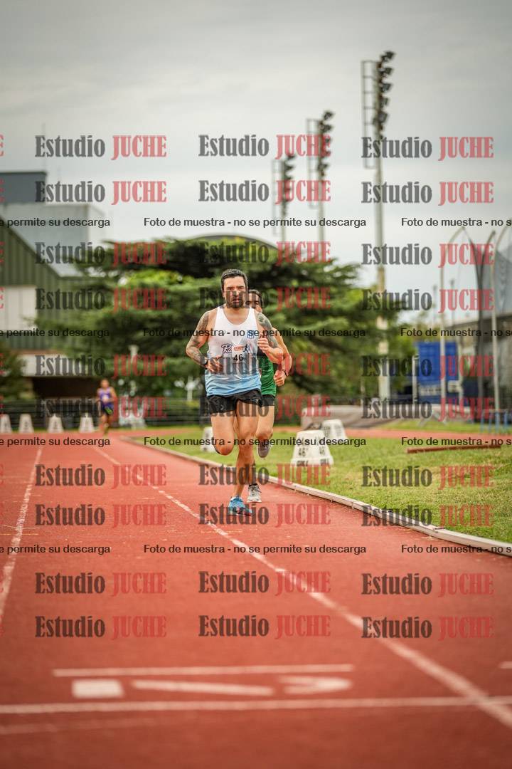 Fotos de los 3000 m llanos de varones