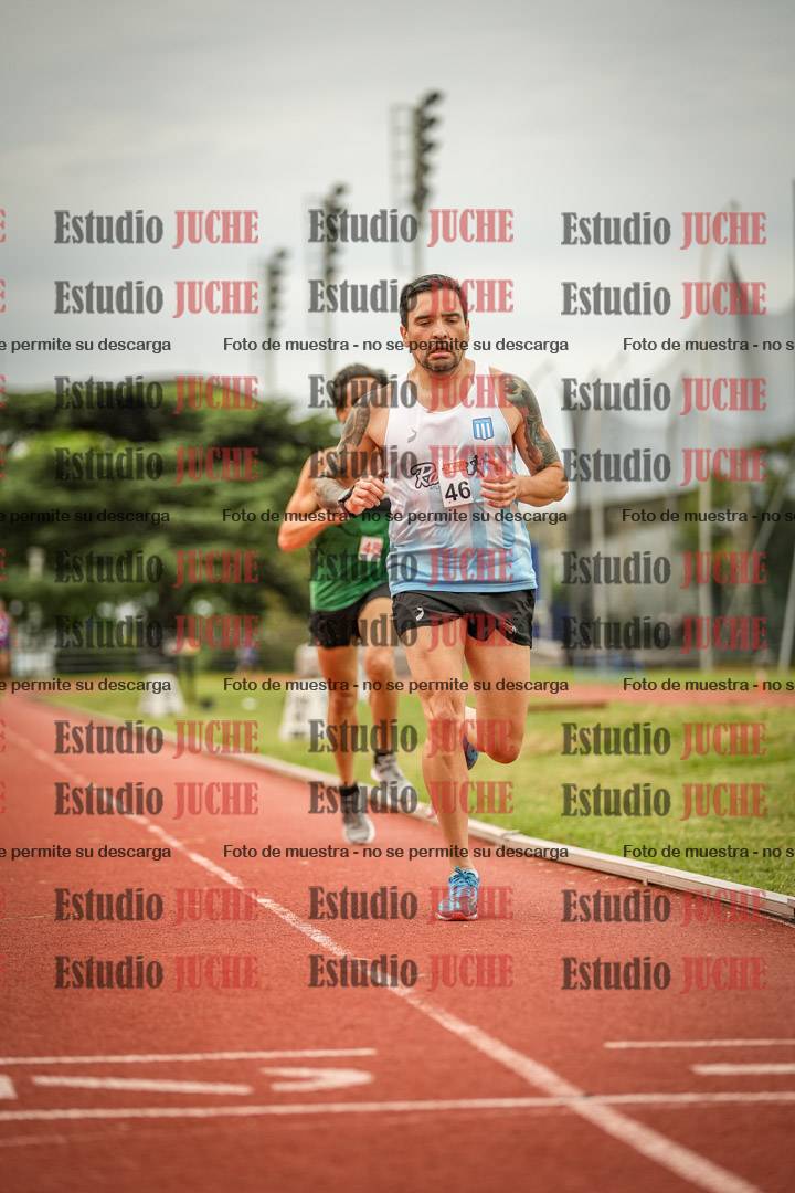 Fotos de los 3000 m llanos de varones