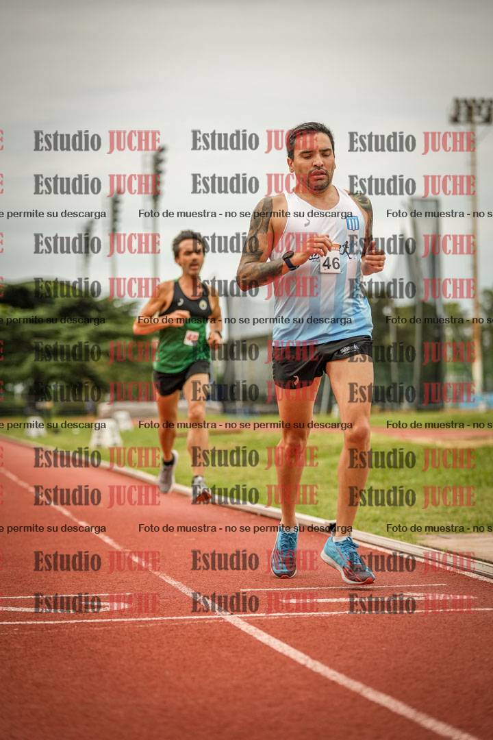 Fotos de los 3000 m llanos de varones