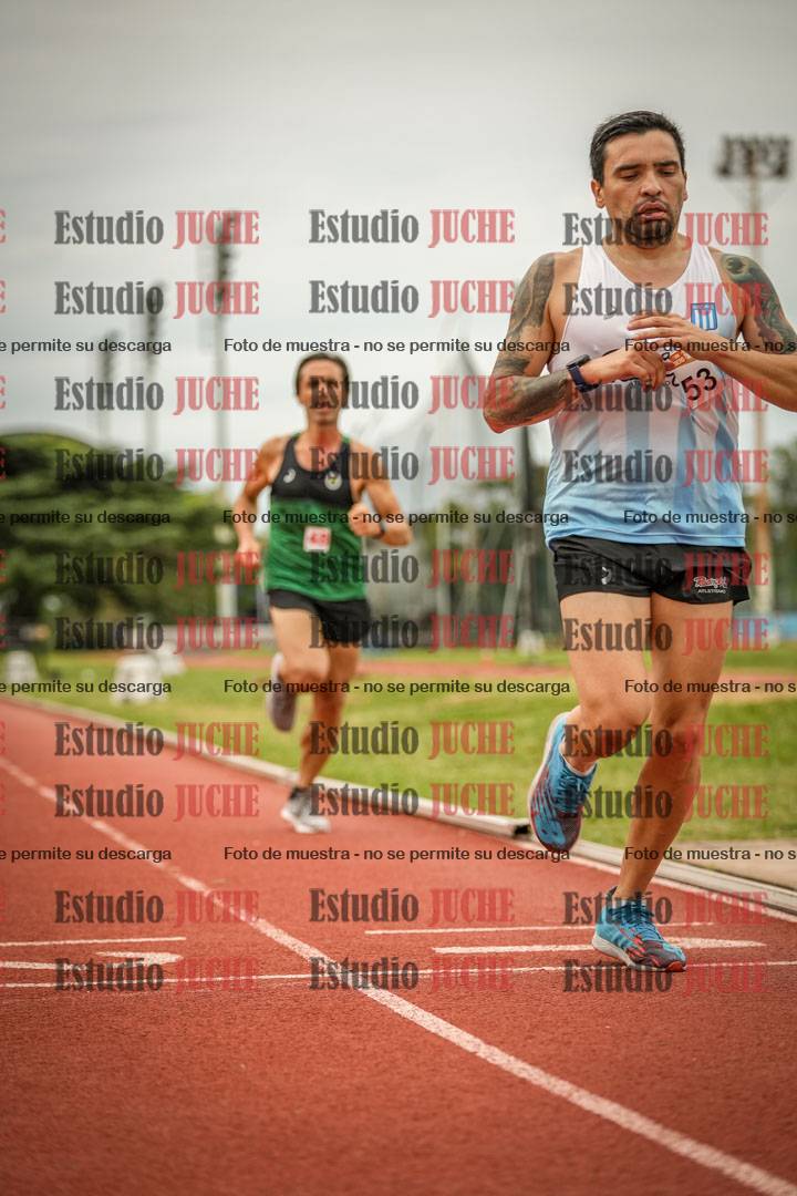 Fotos de los 3000 m llanos de varones