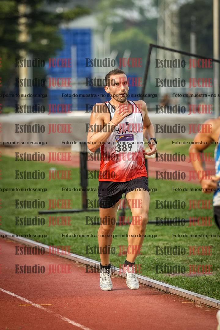 Fotos de los 3000 m llanos de varones