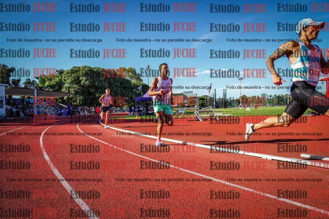 Fotos de los 1500 m llanos de varones