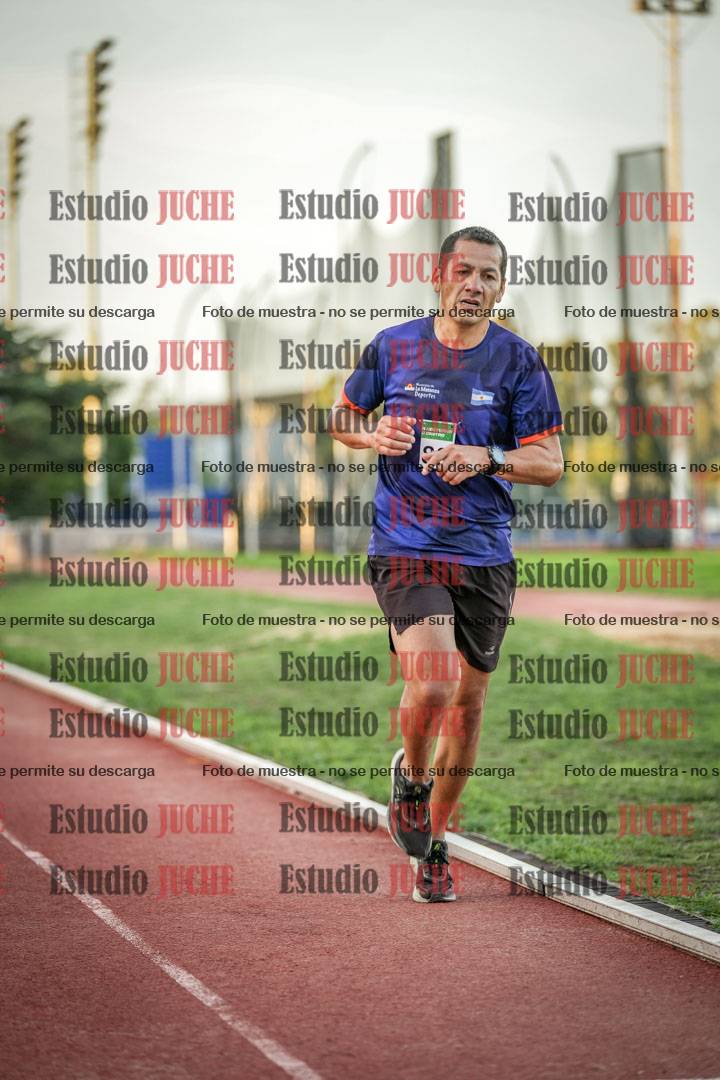 Fotos de los 3000 m llanos de varones